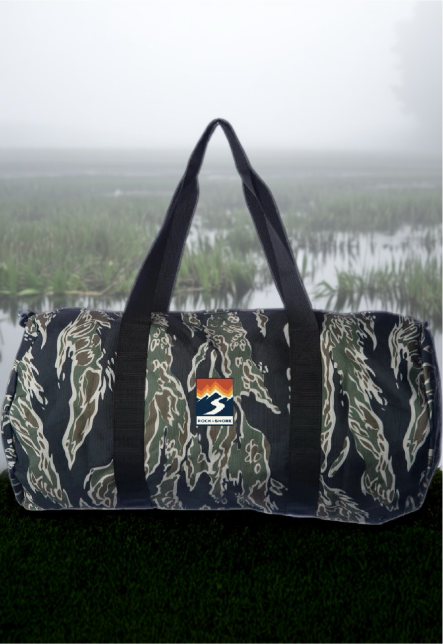 Logo Tiger Camo duffle
