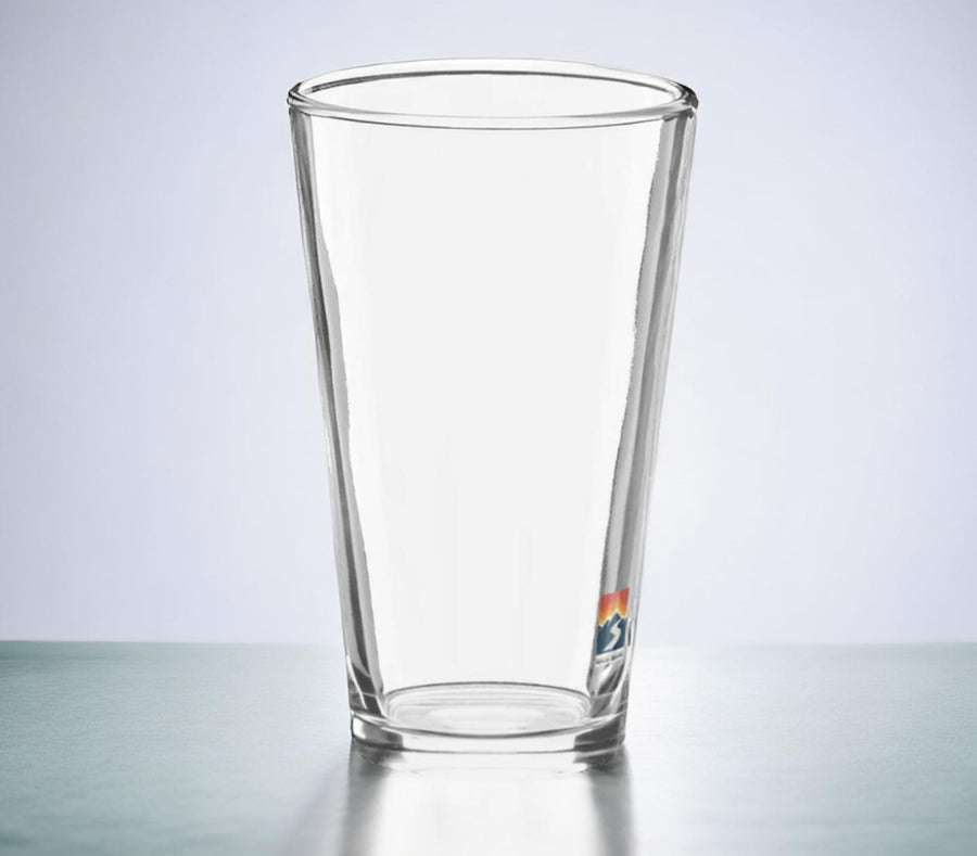 Shaker pint glass